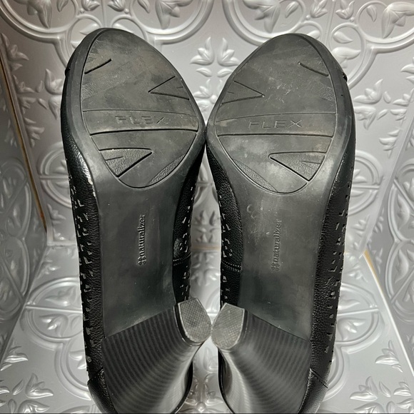 🖤🖤SOLD🖤🖤HP!!🤩🎉🤩🎉Naturalizer Black Comfort Heels Round Toe Size 8.5 - Picture 10 of 15